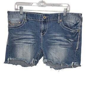 Maurices Cut Off Festival Summer Blue jean Sexy Country Distressed Shorts  15/16